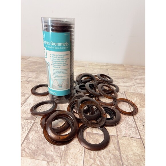 Dritz Home Other - Dritz  Curtain Grommets 1 3/8”Inner Diameter Plastic 32 PCs Pkg-MARBLE Brown New